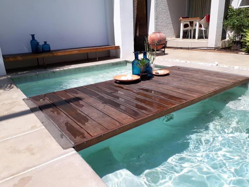 Villa Vista Guesthouse, Windhoek, Namibia Eksteriør bilde